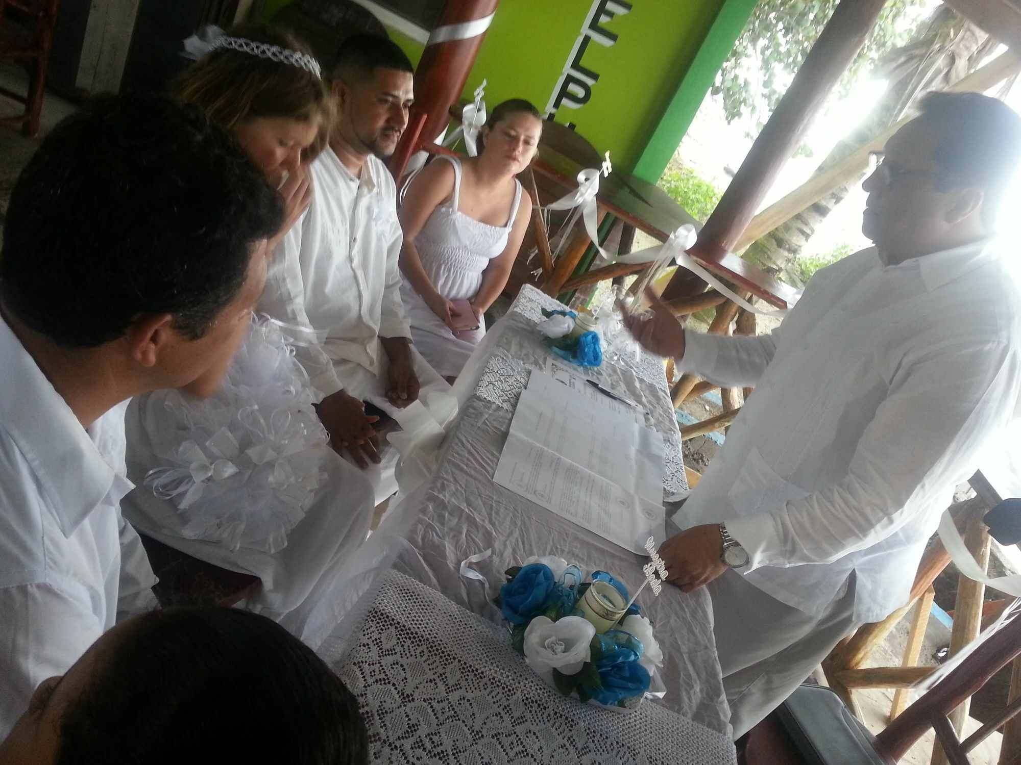 La Delphina Bed&Breakfast Bar&Grill La Ceiba Exterior foto